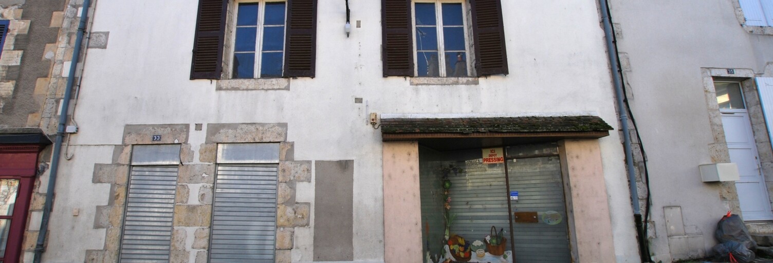 Immeuble  240 m² à vendre à Ouzouer-sur-Trézée (45250)