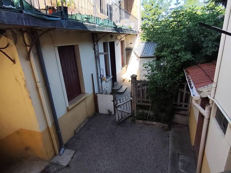 Vente Immeuble — photo 1