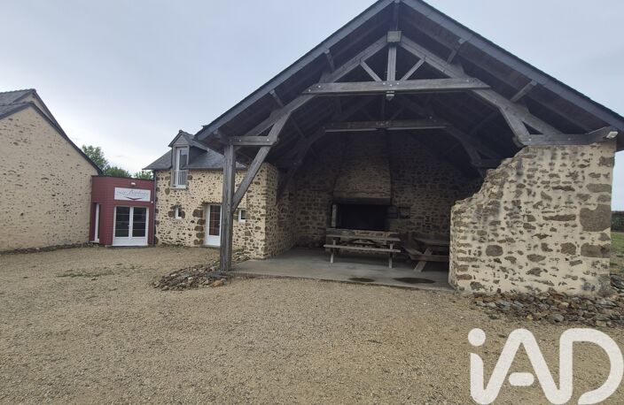 Vente Maison/villa 11 pièces — photo 2