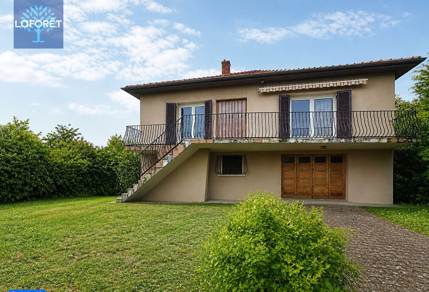 À vendre - Maison familiale avec fort potentiel - 240 m² exploitables - Charly — photo 1