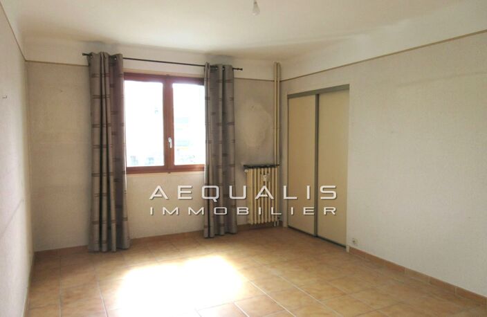 vente traversant 3 Pièce(s) — photo 2