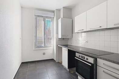 Appartement 4 pièces 785 €