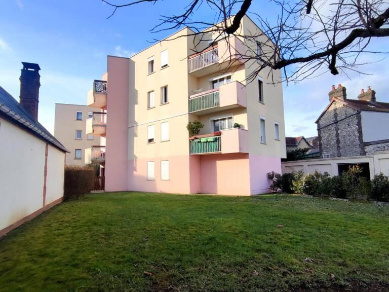 Appartement T2 lumineux plein sud avec parking – Rouen Saint-Clément - Commodités à pied — photo 1