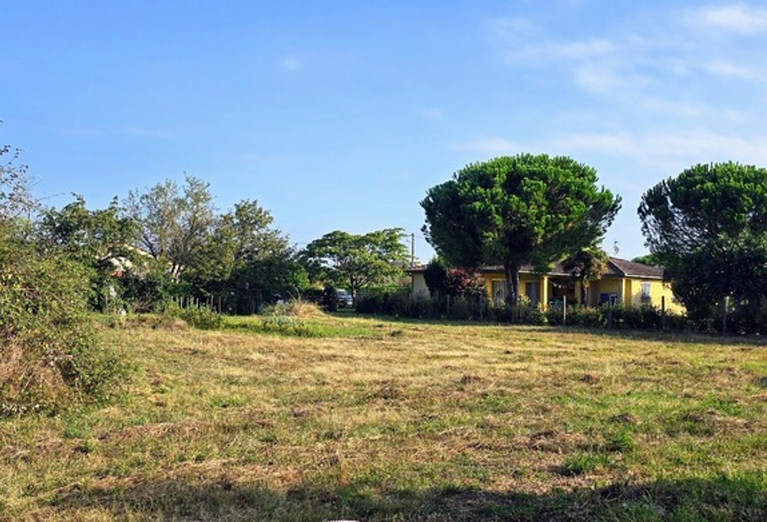TERRAIN CONSTRUCTIBLE 1200 m² SAINT JORY — photo 1