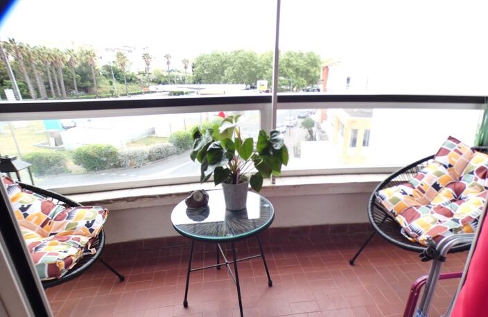 Centre Port. Studio avec balcon — photo 5