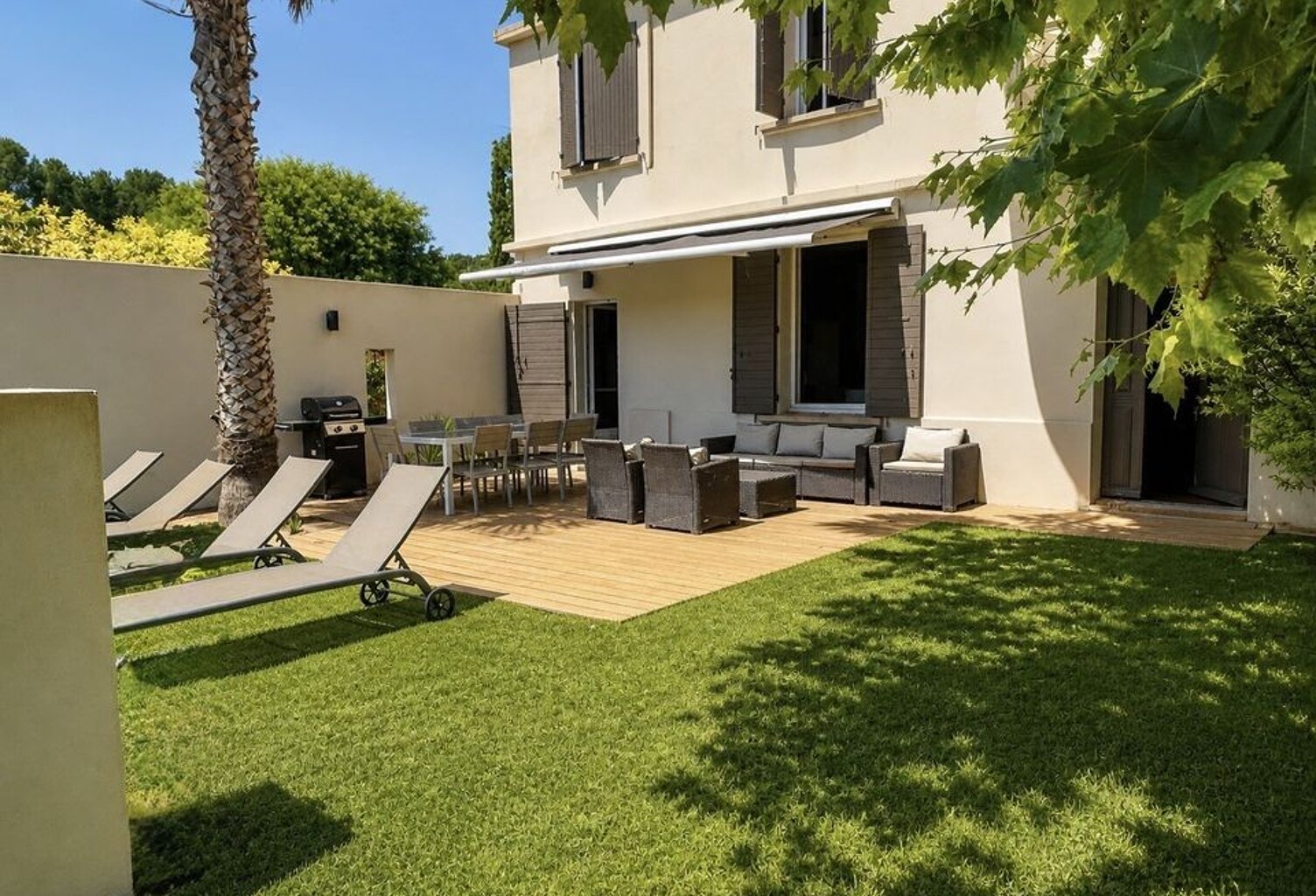 Villeneuve les Avignon,, Somptueuse maison 140m², terrain 400 — photo 1