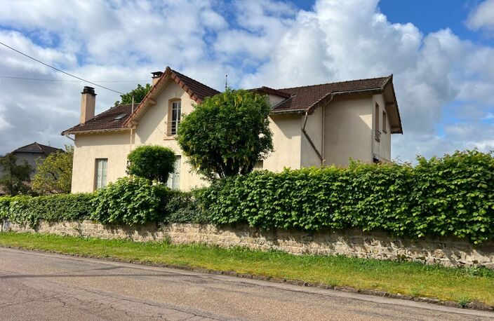Maison à vendre 8 pièces CHAUFFAILLES (71) — photo 2