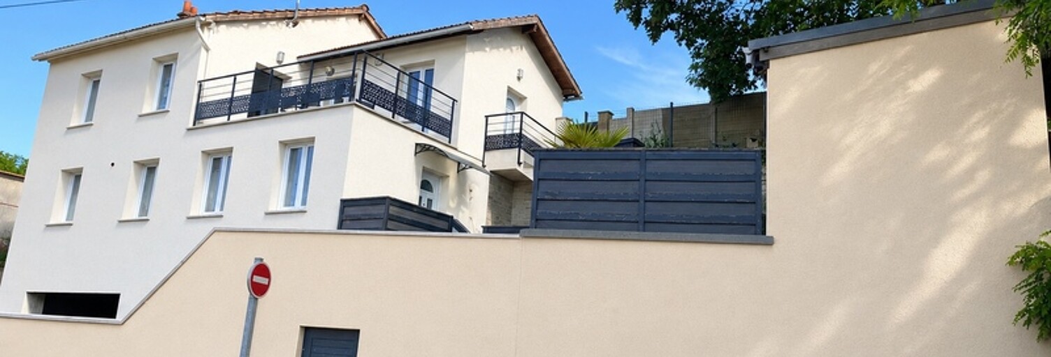 Immeuble  120 m² à vendre à Maintenon (28130)