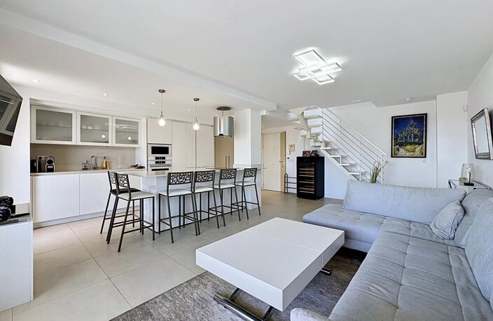 EXCLUSIVITÉ DUPLEX DERNIER ÉTAGE CANNES 4P TERRASSE — photo 3