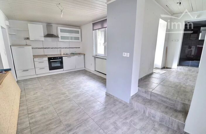 Maison mitoyenne 95 m² rénovée à PETITE ROSSELLE — photo 3