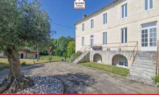 Maison 10 Pièces 1000 m² à vendre à Bougneau (17800)