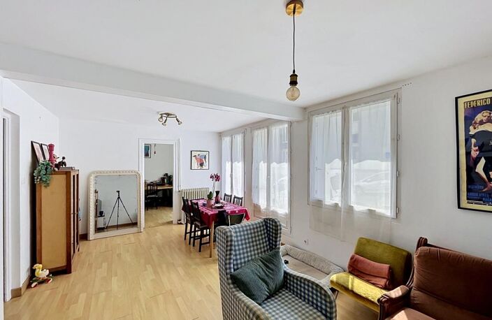 Appartement À Vendre — photo 2