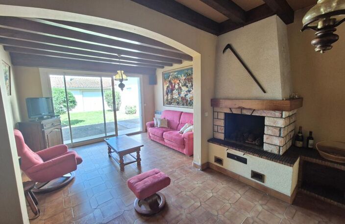 Maison de ville de caractère à Morcenx-la-Nouvelle : — photo 3