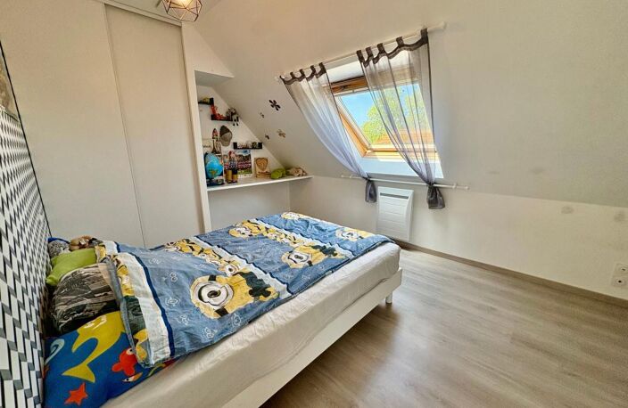 SAINT PABU - MAISON SUR SOUS-SOL COMPLET - T5 — photo 5