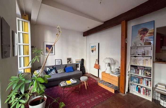 Appartement À Vendre T2 aux Carmes — photo 3