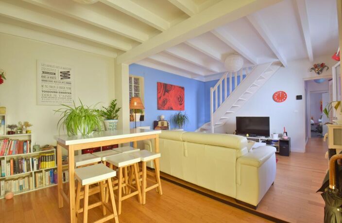 Maison familiale à vendre à Bègles – Calme, espace et potentiel aux portes de Bordeaux — photo 2