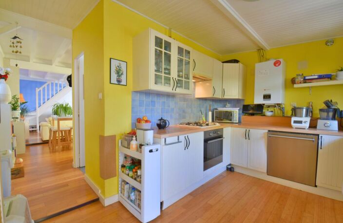 Maison familiale à vendre à Bègles – Calme, espace et potentiel aux portes de Bordeaux — photo 4