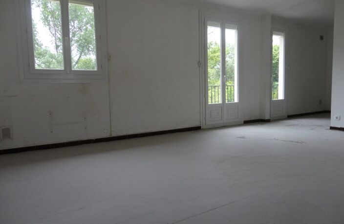 Dpt Pyrénées Orientales (66), à vendre PRADES à 5 minutes maison 5 pièces sur terrain 324 m² garage — photo 3