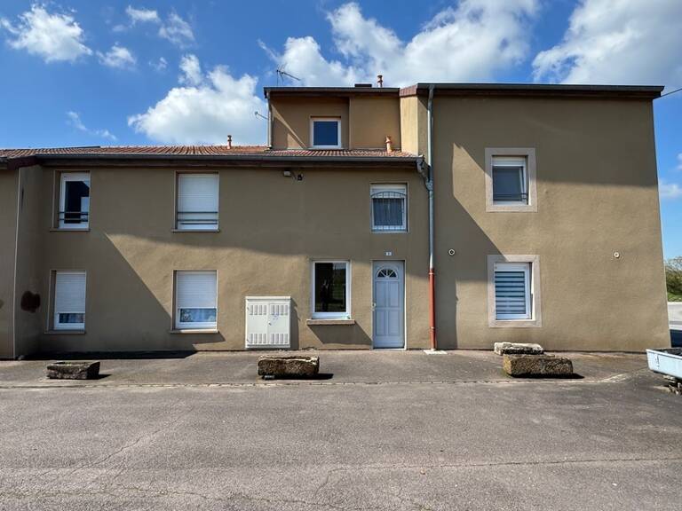 Immeuble à vendre BETTANGE sur terrain de 11,53 ares avec grange — photo 1