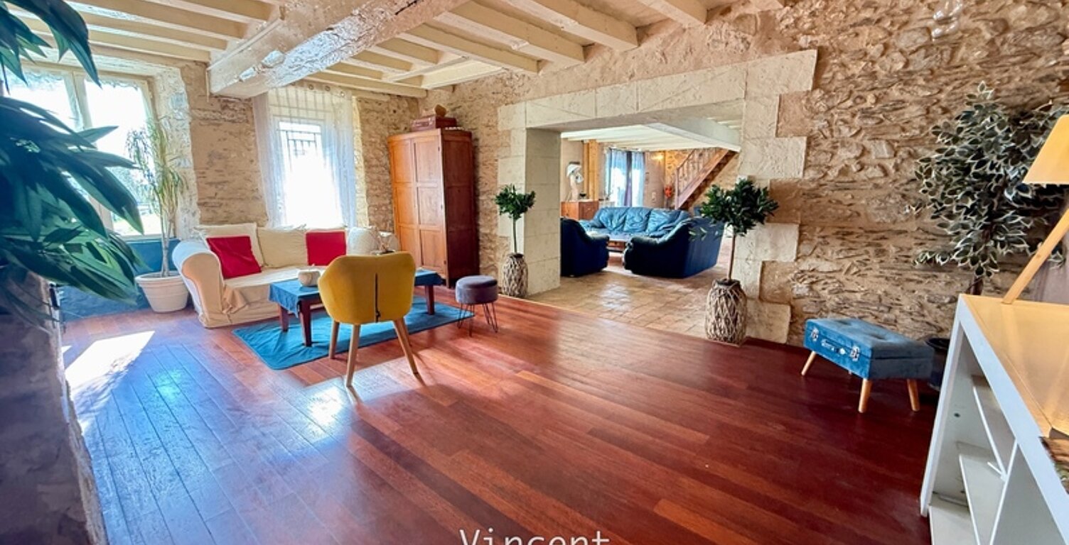Maison à vendre 12 pièces CHAMPIGNE (49) — photo 1