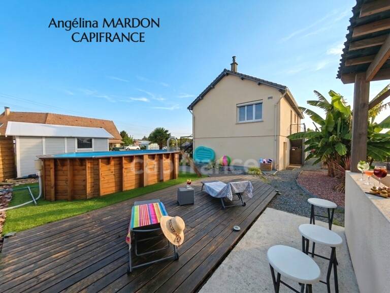 Maison Traditionnelle T5 de 124 m² – Terrain Paysager de 1215 m² + Piscine à Saint-Nicolas-de-la-Taille (76 170) — photo 1