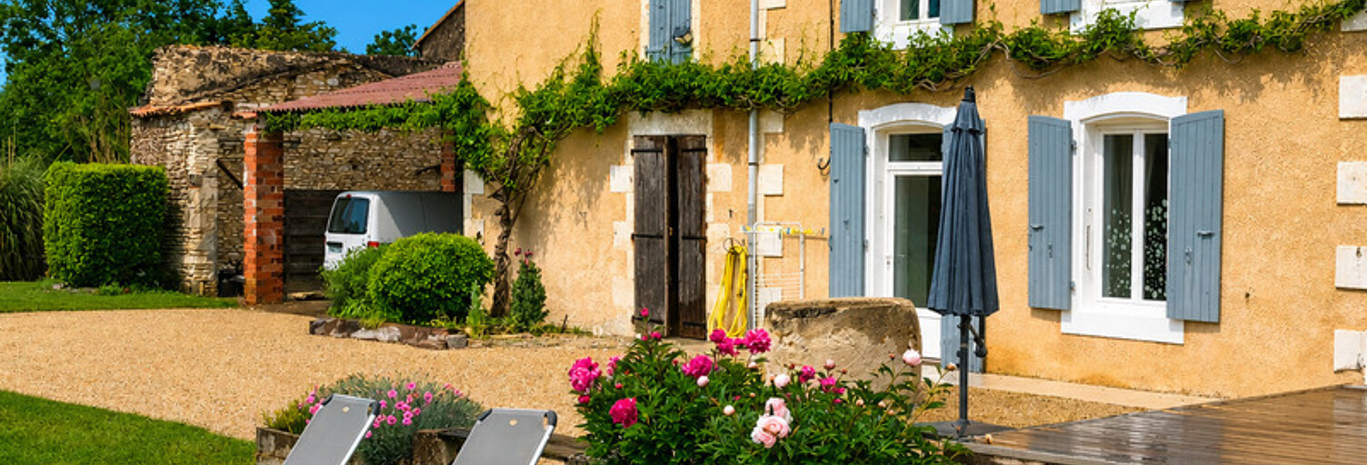 Maison 7 Pièces 180 m² à vendre à Courçon (17170)