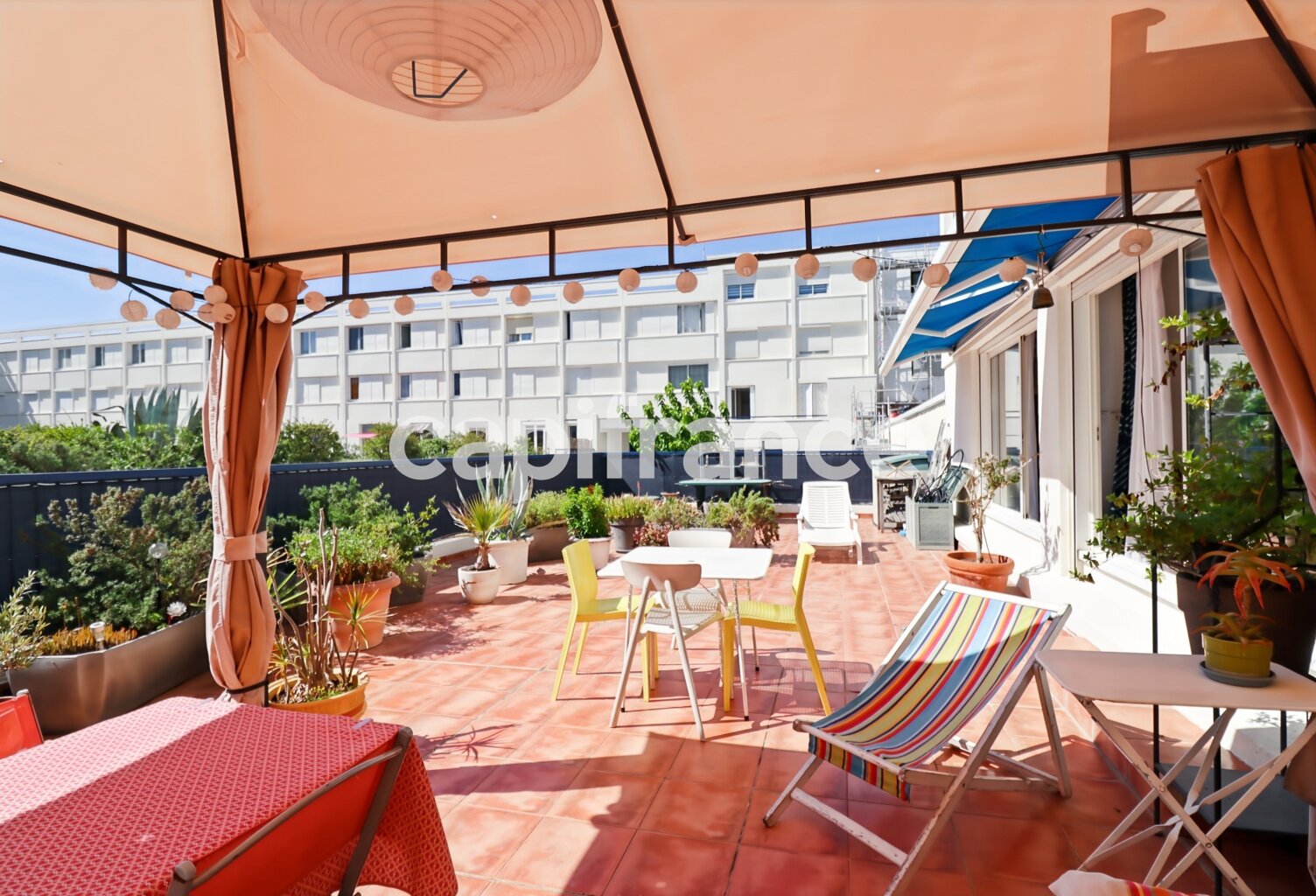 HERAULT (34) LA GRANDE−MOTTE (34280) à vendre Appartement 3 pièces de 91 m 2 et terrasse de 120 m 2 — photo 1