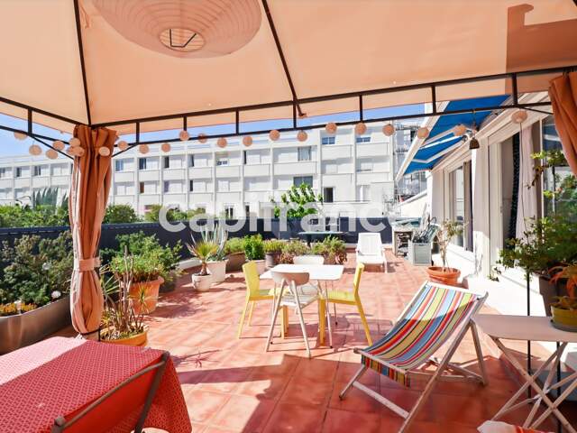 HERAULT (34) LA GRANDE−MOTTE (34280) à vendre Appartement 3 pièces de 91 m 2 et terrasse de 120 m 2 — photo du bien