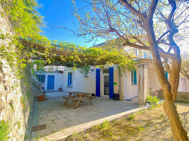 Maison à vendre 7 pièces  (07) — photo du bien