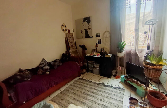 Appartement à vendre 2 pièces AGDE (34) - Un 2 pièces lumineux à réinventer dans l’une des rues les plus authentiques d’Agde — photo 5