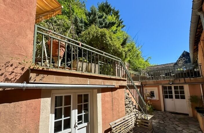 NEMOURS (77) centre ville. Maison Atypique 7 pièces de 170 m² avec extérieurs en plusieurs terrasses — photo 2