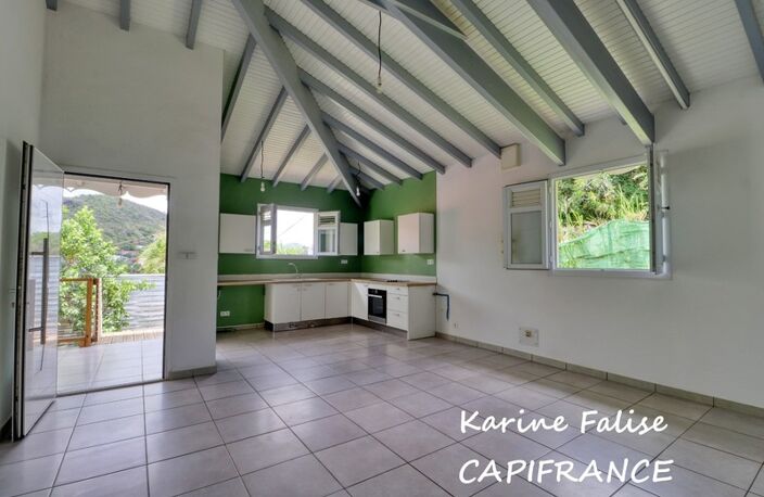 Villa T4 récente avec vue dégagée et terrain piscinable – Le Marin — photo 3