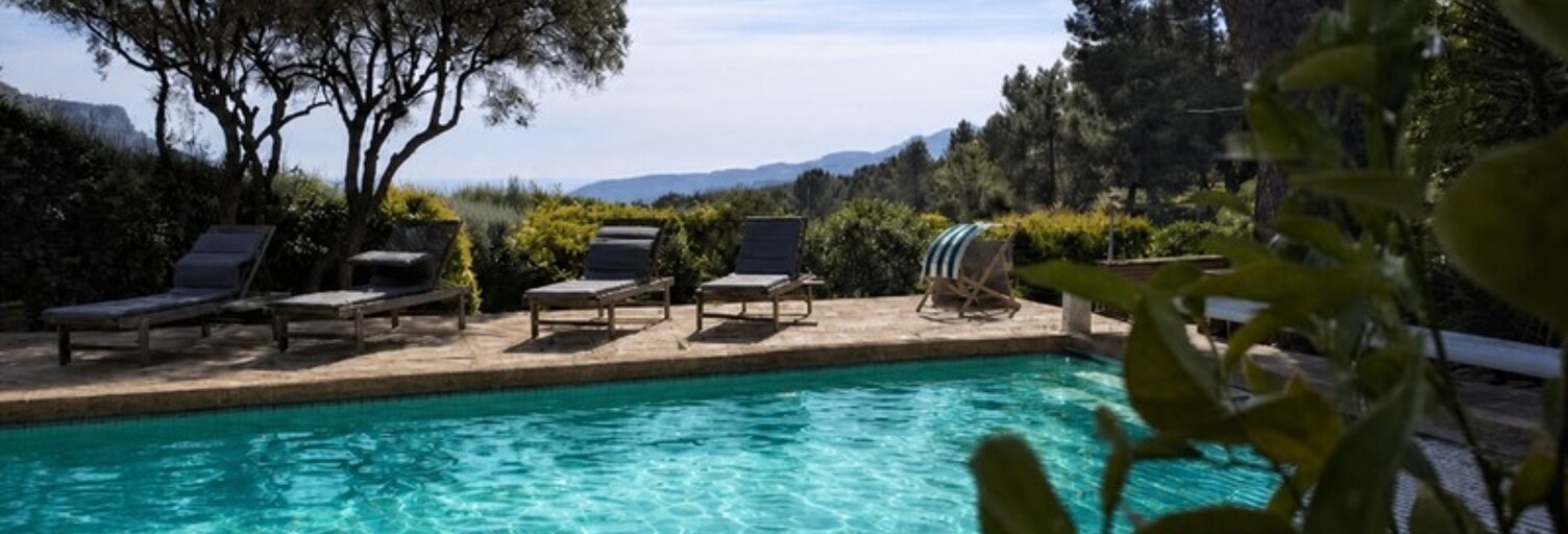 Maison 7 Pièces 210 m² à vendre à Cassis (13260)