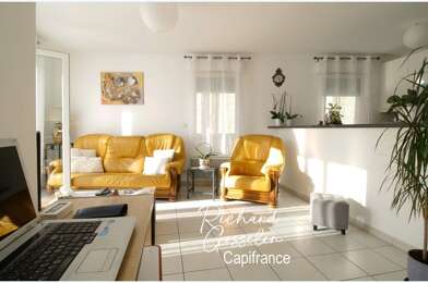 Appartement 3 pièces 222600 €