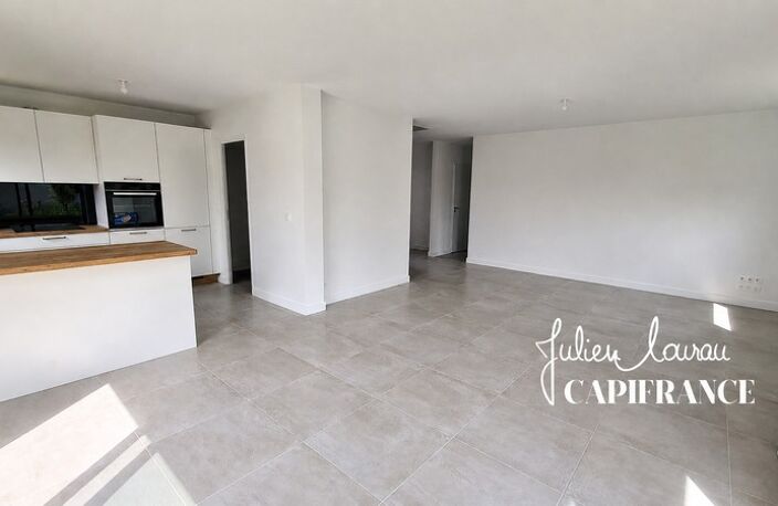Maison de 2025 à vendre - 6 pièces - 116,5 m² - 412 m² de Terrain - TREGUNC (29) — photo 5