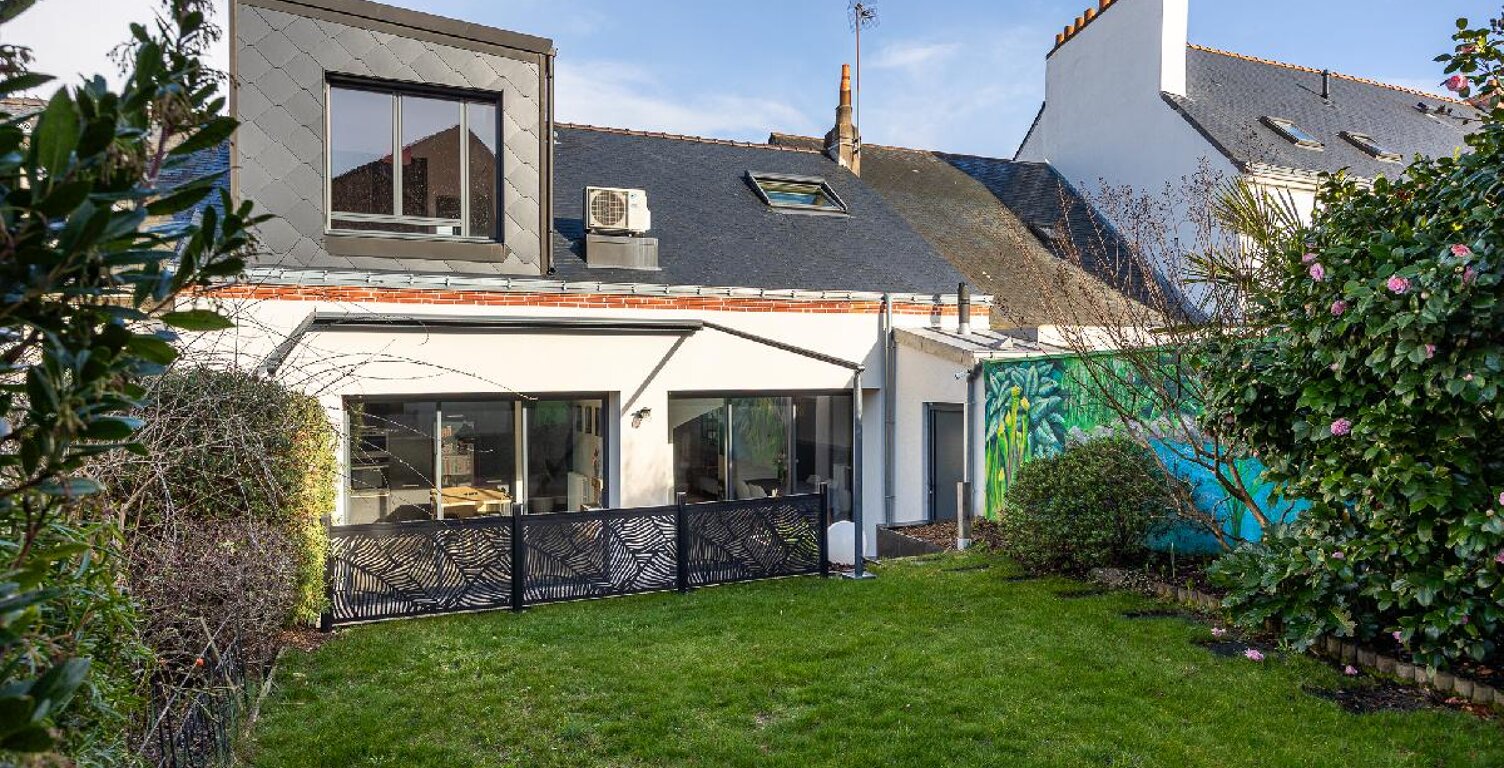 MAISON - ZOLA — photo 1