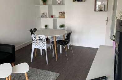 Appartement 4 pièces 1020 €