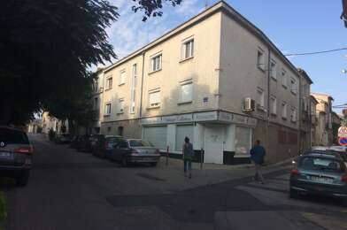 Appartement 3 pièces 700 €