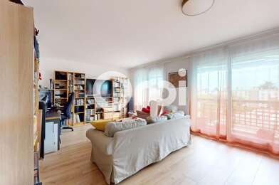 Appartement 4 pièces 240000 €