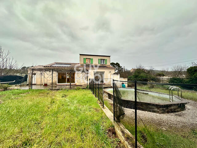 Maison T4 au calme avec jardin et garage — photo du bien