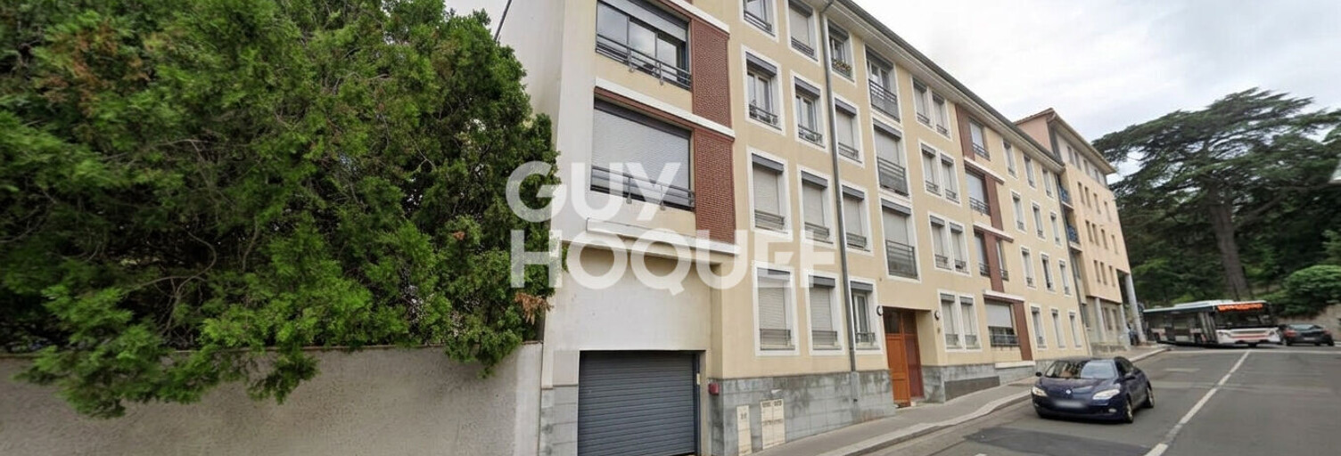 Garage  15 m² à vendre à Oullins-Pierre-Bénite (69600)