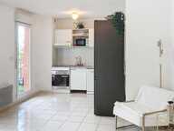 Appartement À Vendre, investissement locatif, 2 pièces, Terrasse, Parking, Ascenseur, dernier étage — photo 2