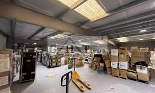 Local industriel  2080 m² à vendre à Chelles (77500)