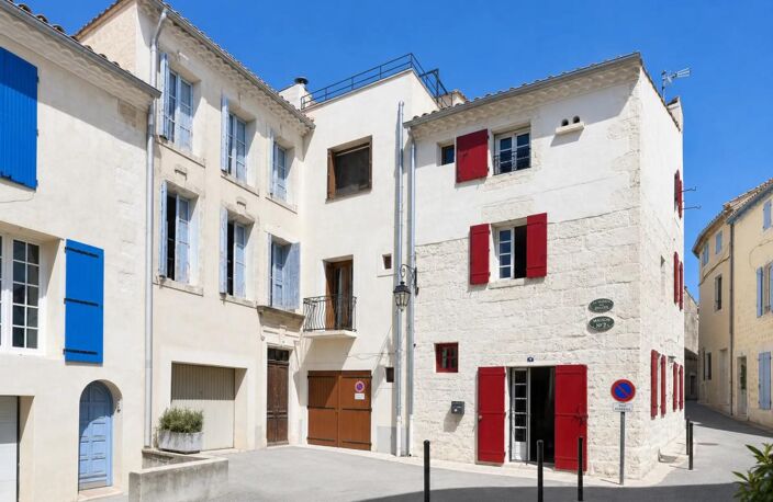 Maison 5 pièces de 79m2 à Saint-Gilles 30800 — photo 2