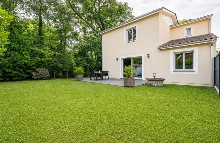 Maison spacieuse avec jardin et parkings à Pessac — photo 3
