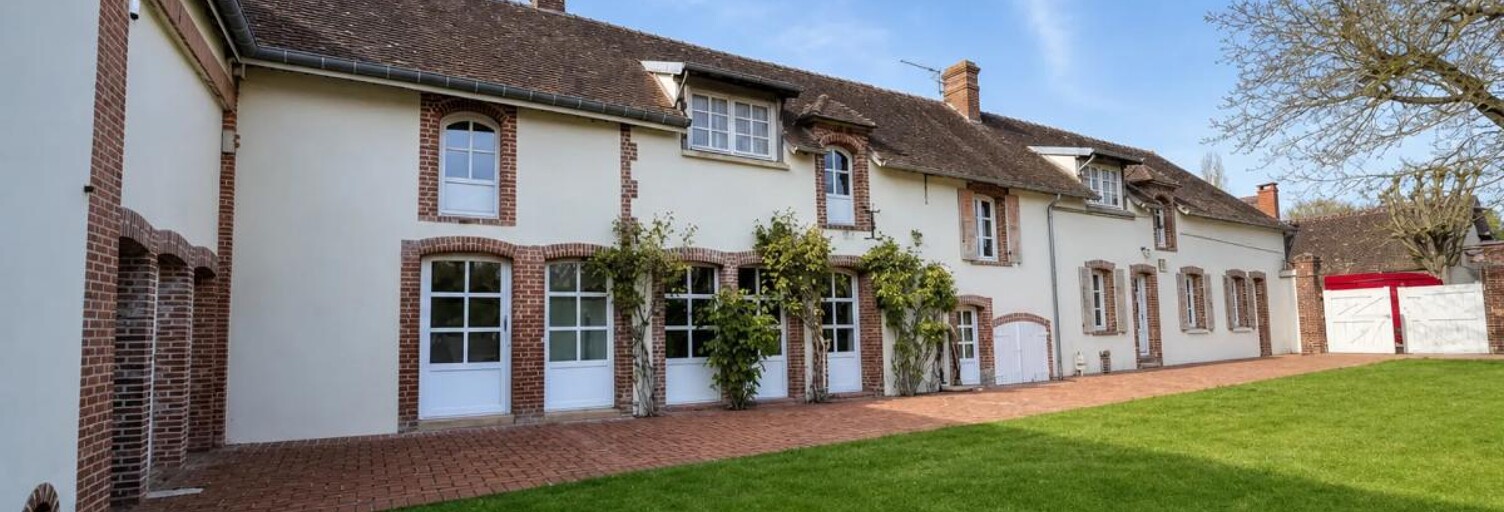 Maison 9 Pièces 409 m² à vendre à Croisilles (28210)