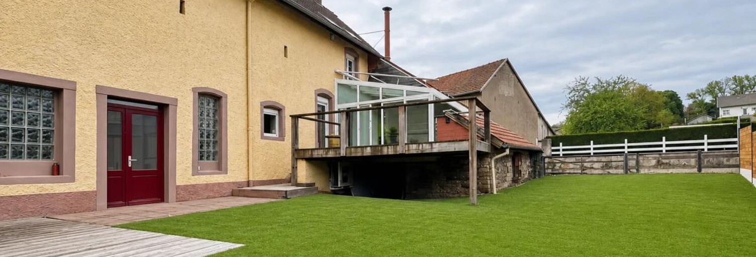 Maison 10 Pièces 398 m² à vendre à Voyer (57560)