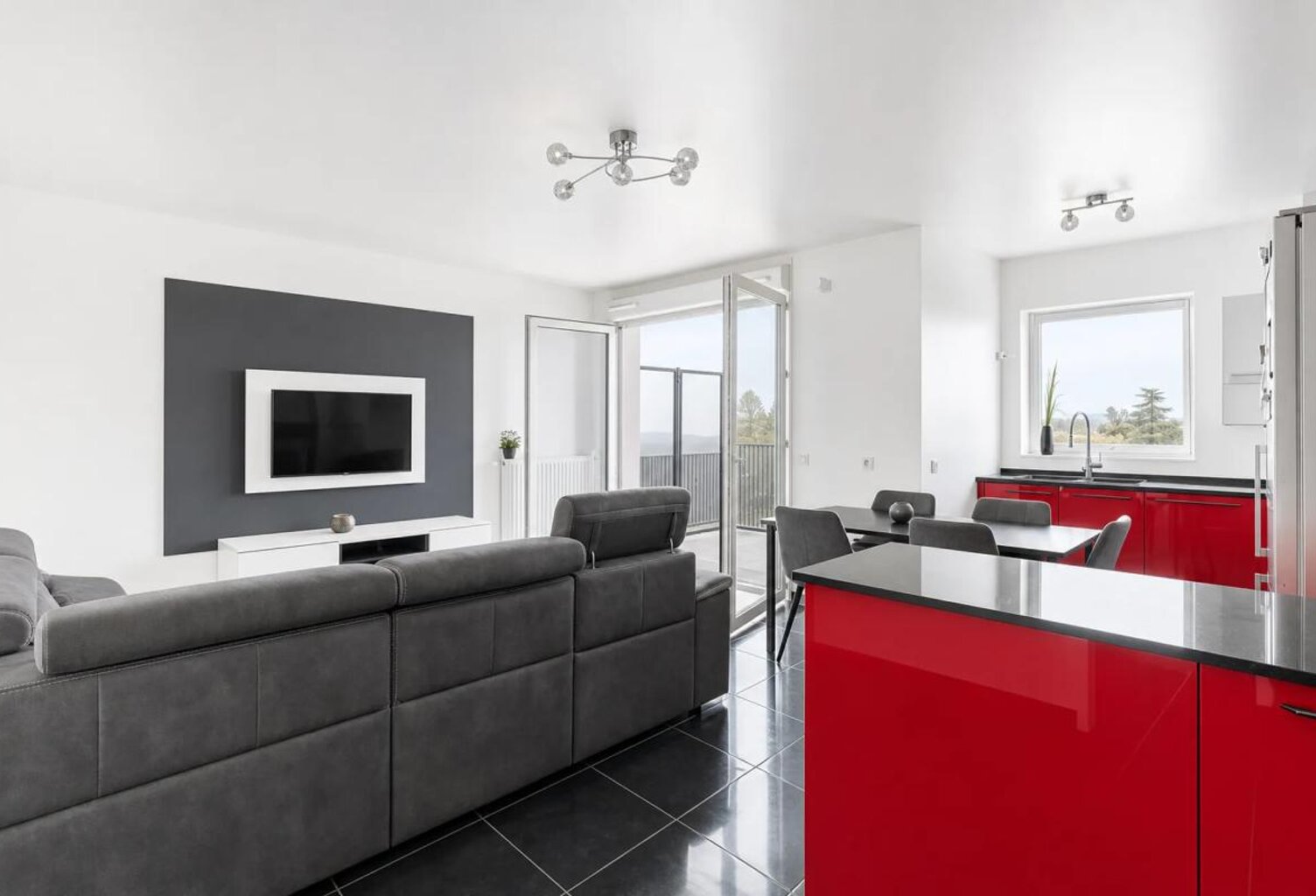 Bel appartement T3 lumineux avec balcons — photo 1