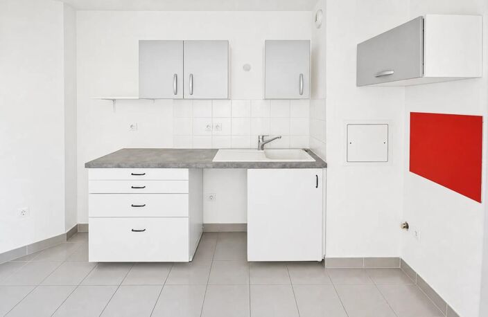 Appartement 3 pièces avec balcon et parking à Guyancourt — photo 4