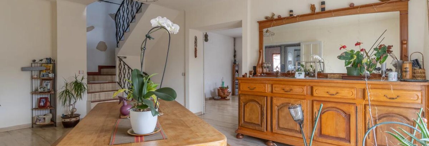 Maison 8 Pièces 197 m² à vendre à Mériel (95630)